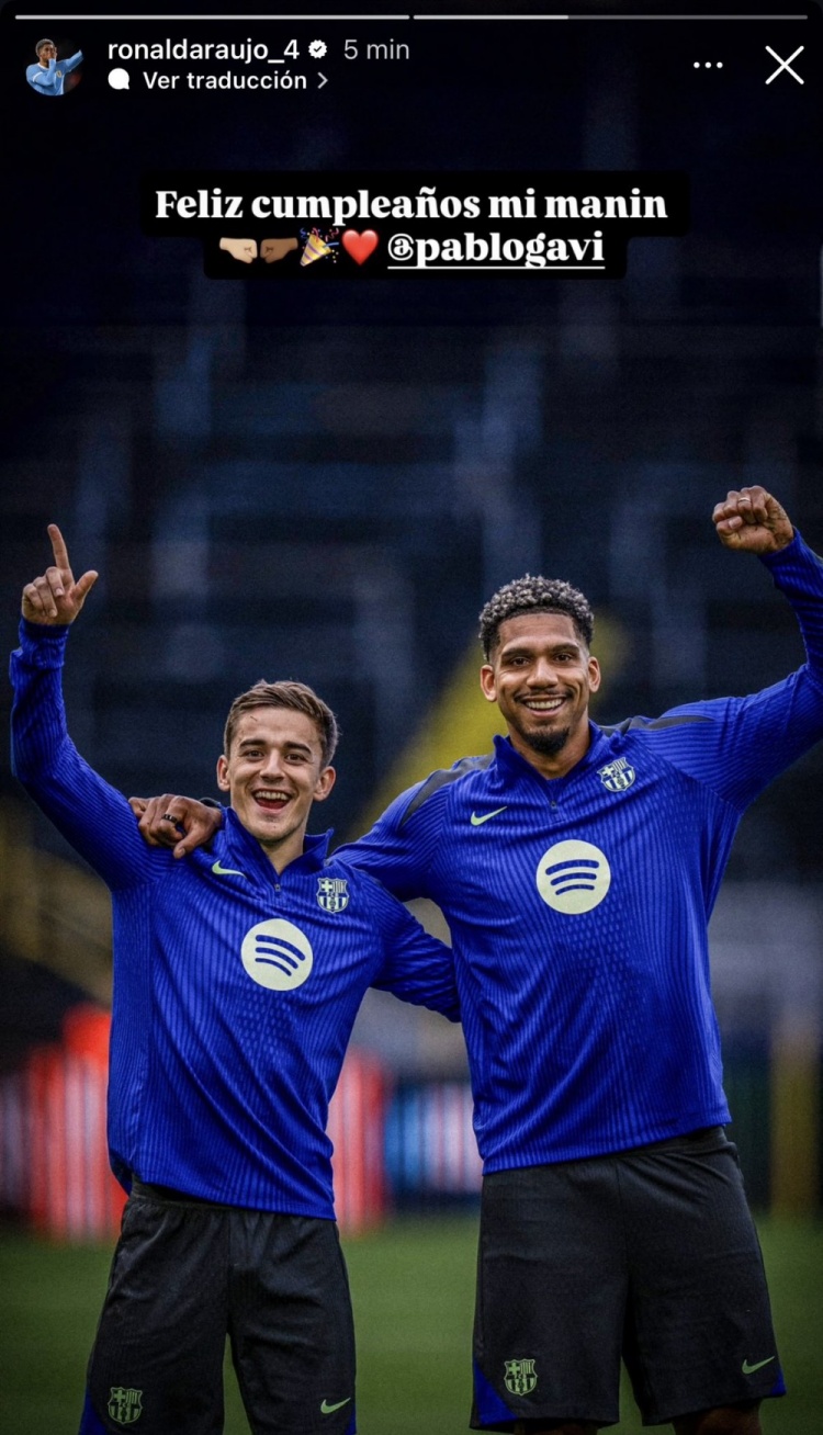 哥俩好！阿劳霍社媒发文：祝我的好兄弟加维生日快乐！