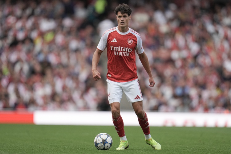 天空：700万镑+浮动，阿森纳中场诺尔高加盟埃弗顿未来48小时官宣