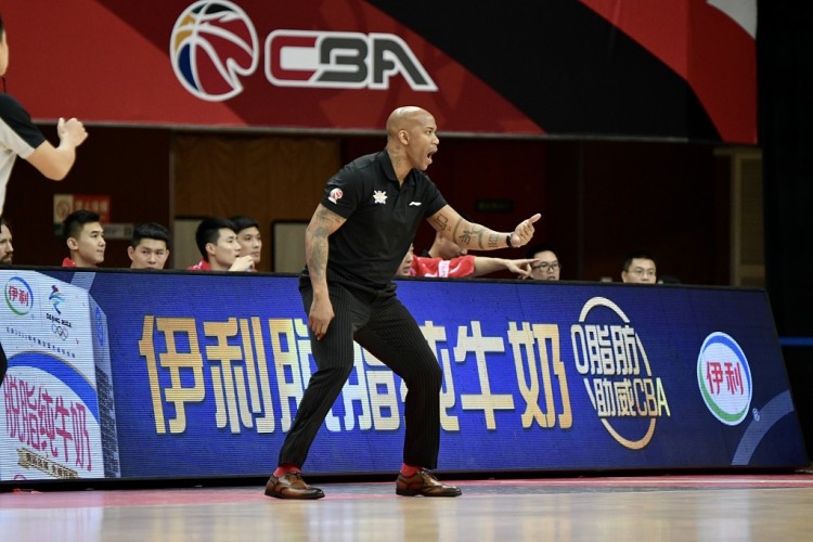 马布里：我在中国有雕像&博物馆&绿卡 再多的钱也无法让我回NBA