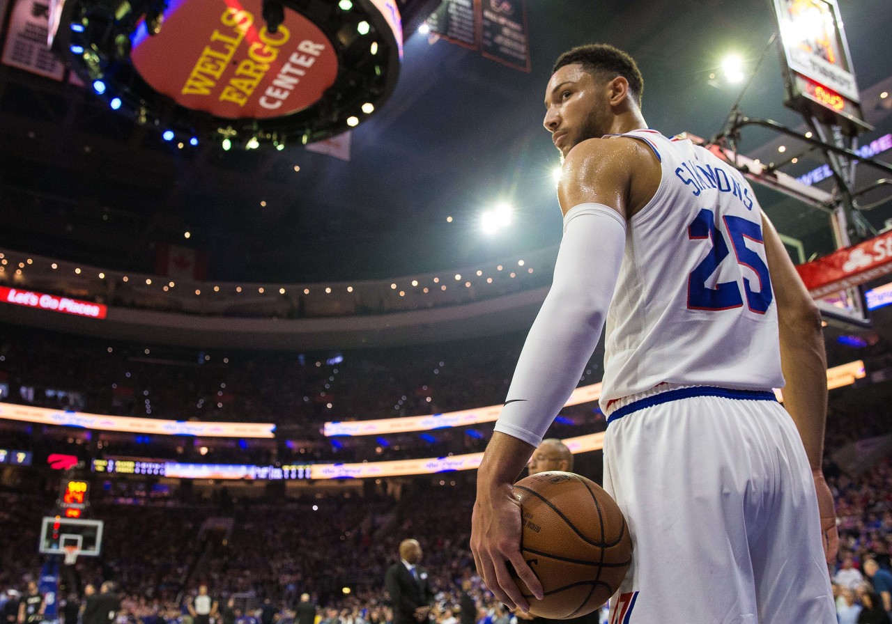 多队有意+参加澳大利亚短训！你觉得本·西蒙斯能重返NBA吗？