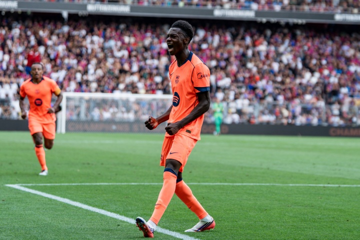 刮彩票！18岁比西武替补2分钟2球，现身价仅80万巴萨花850万引进