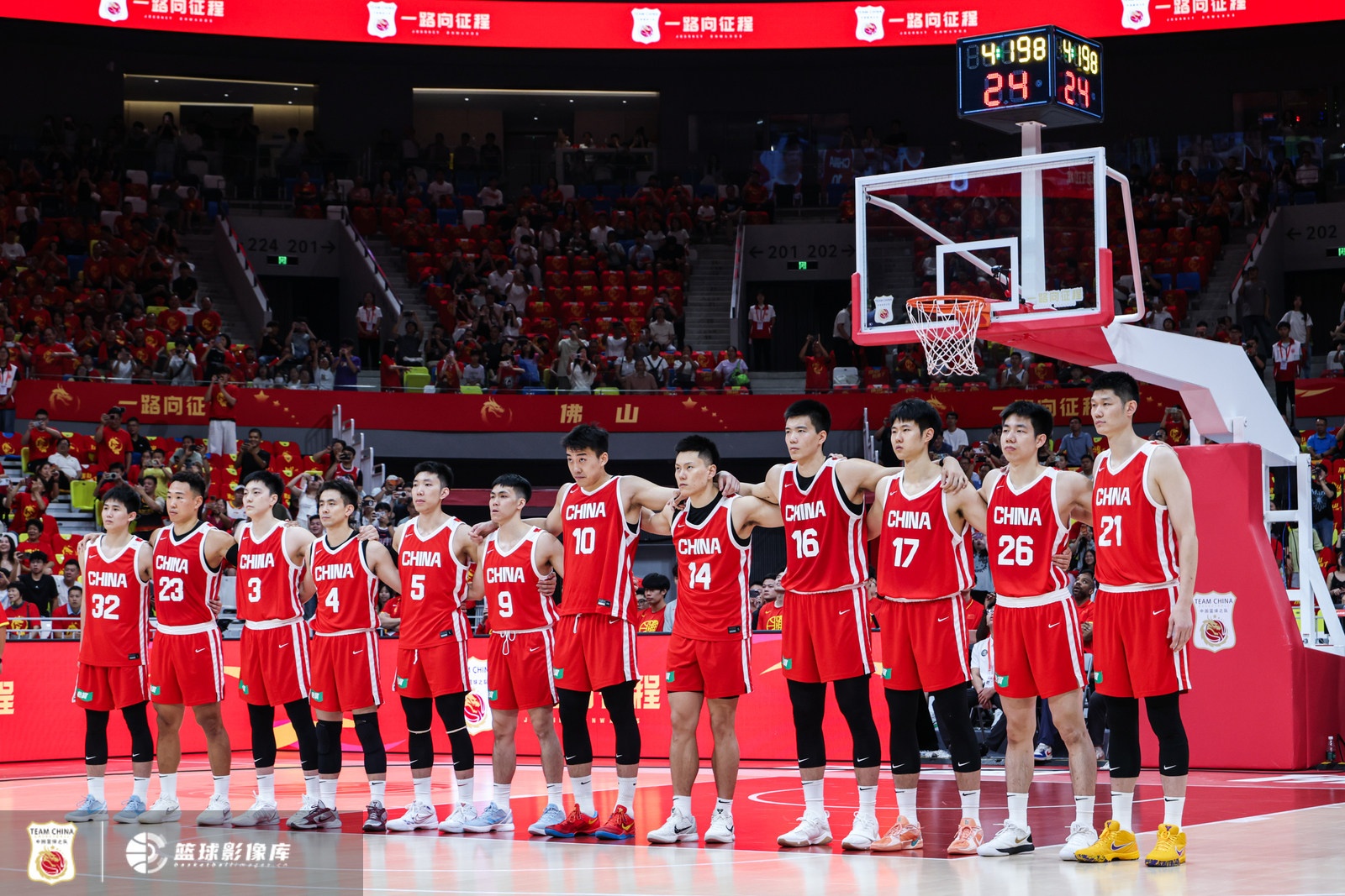 媒体人：中国男篮只要做好自己 接下来的2场世预赛取胜问题不大